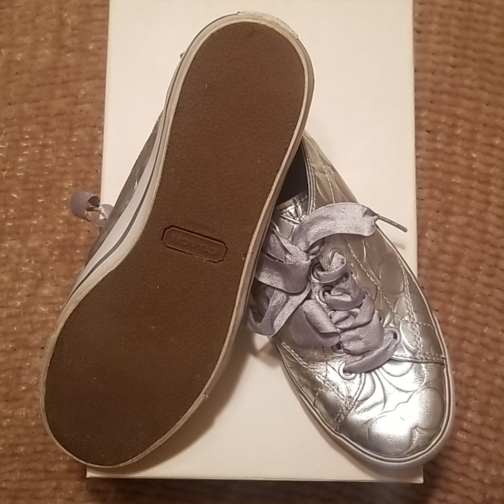 Coach silver sneaker
